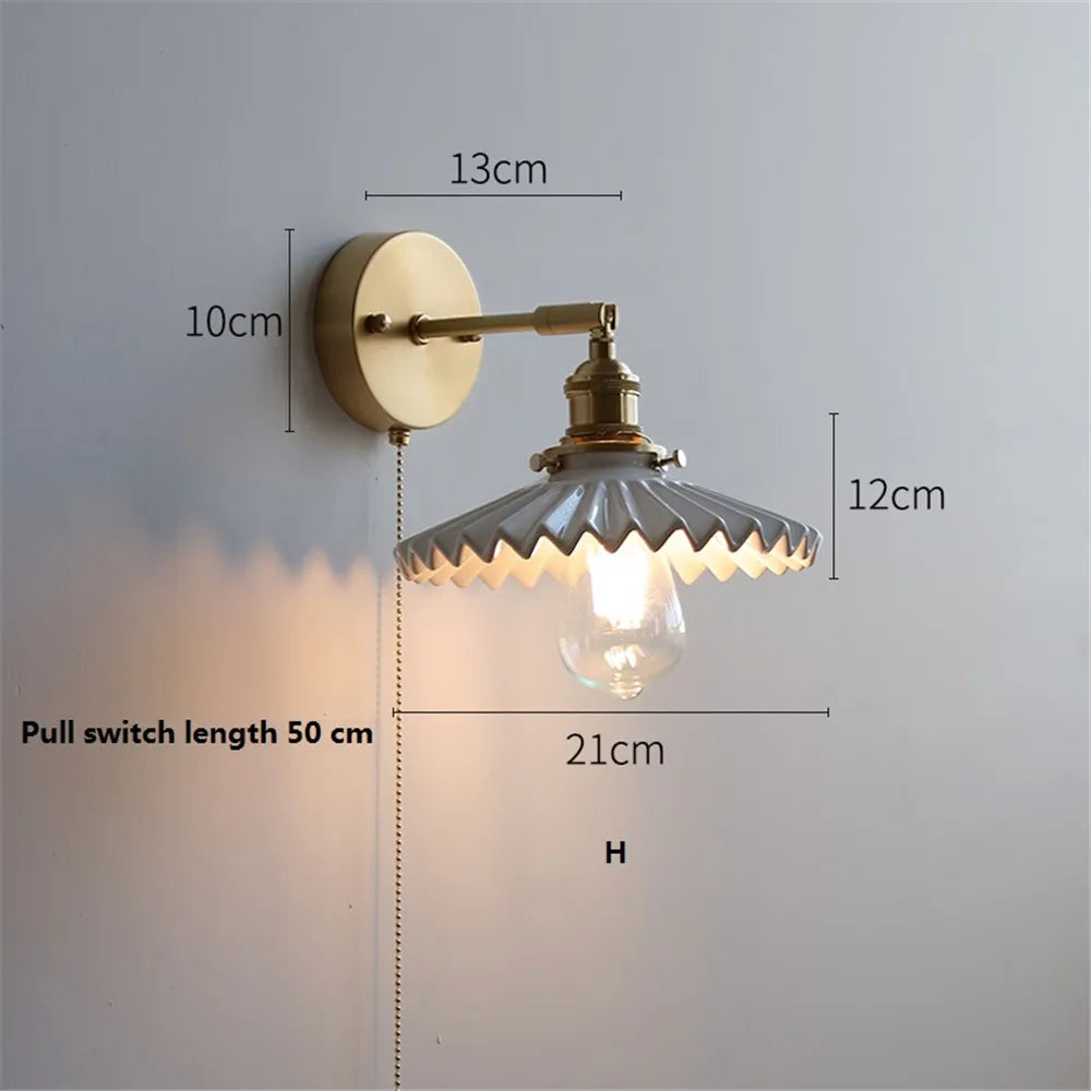 Liris Wall Lamp