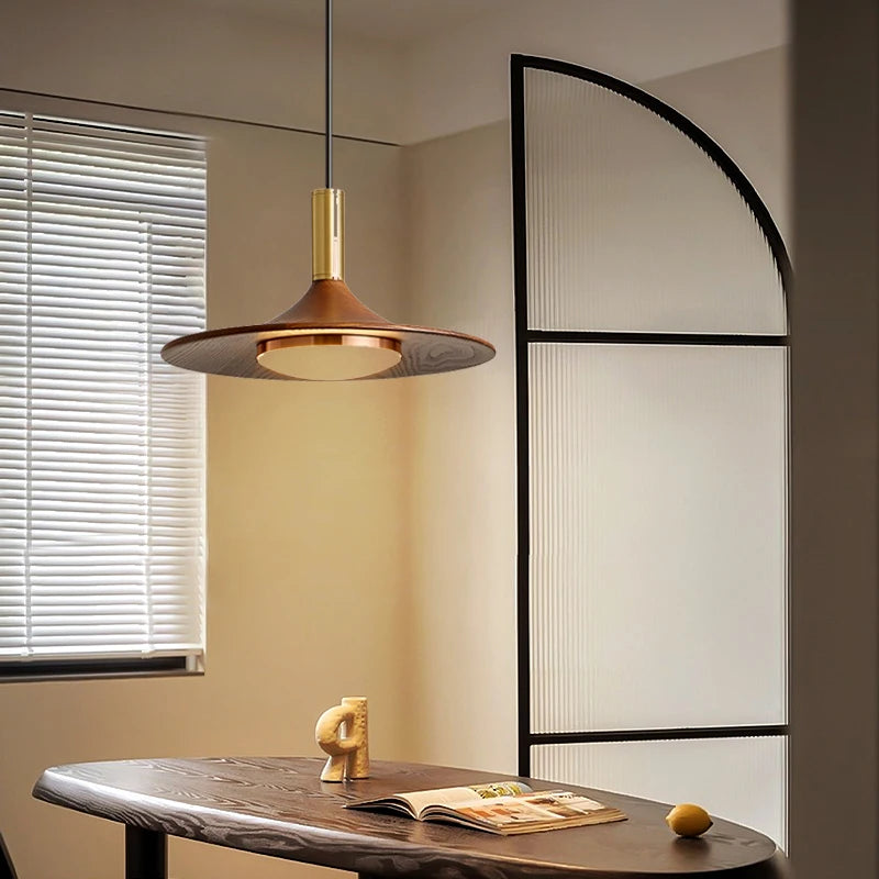 Lune Pendant Light