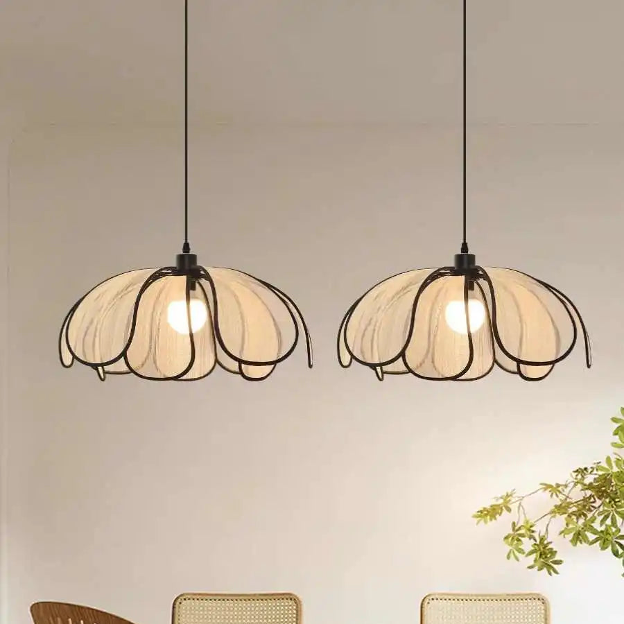 Nádia Lotus Flower Pendant Light