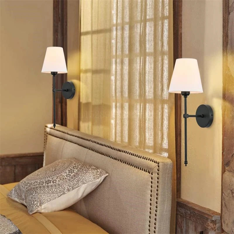 Elegance Wall Lamp
