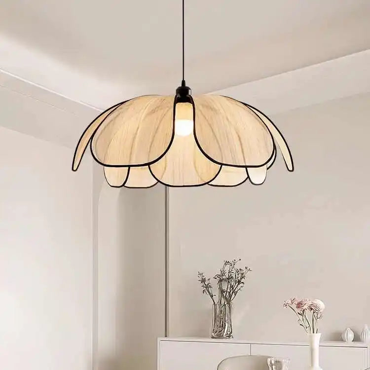 Nádia Lotus Flower Pendant Light
