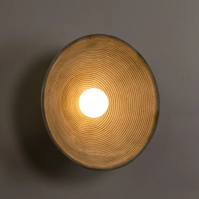 Litta Resin Wall Lamp