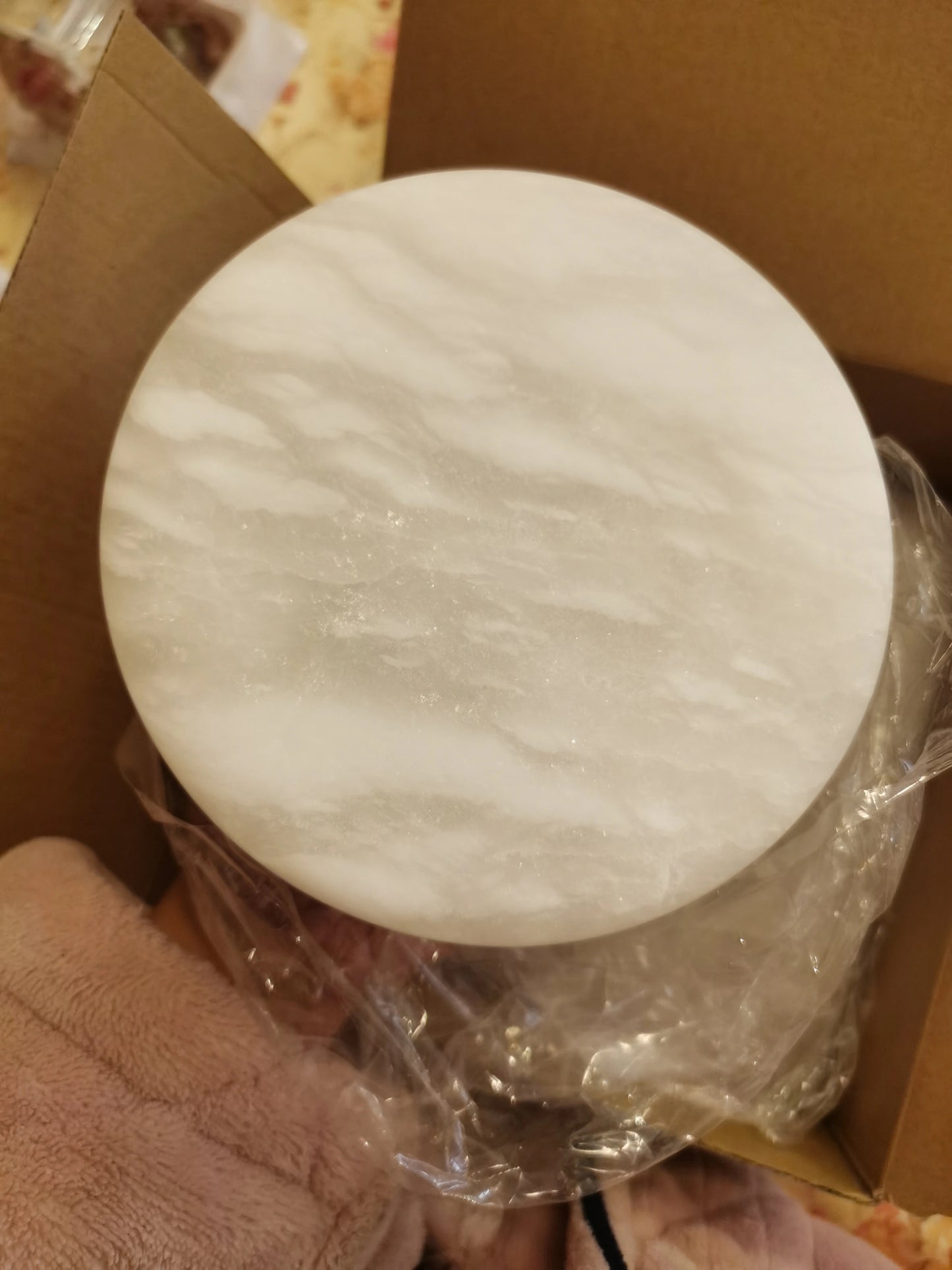 Petra Translucent Stone Wall Lamp