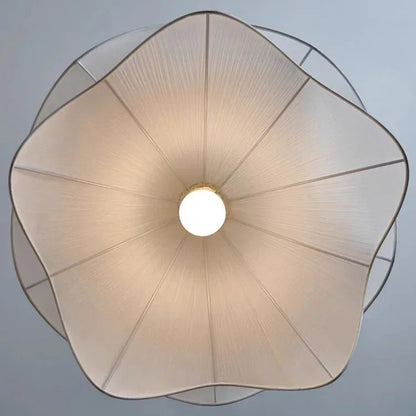 Petala Wave Pendant Light
