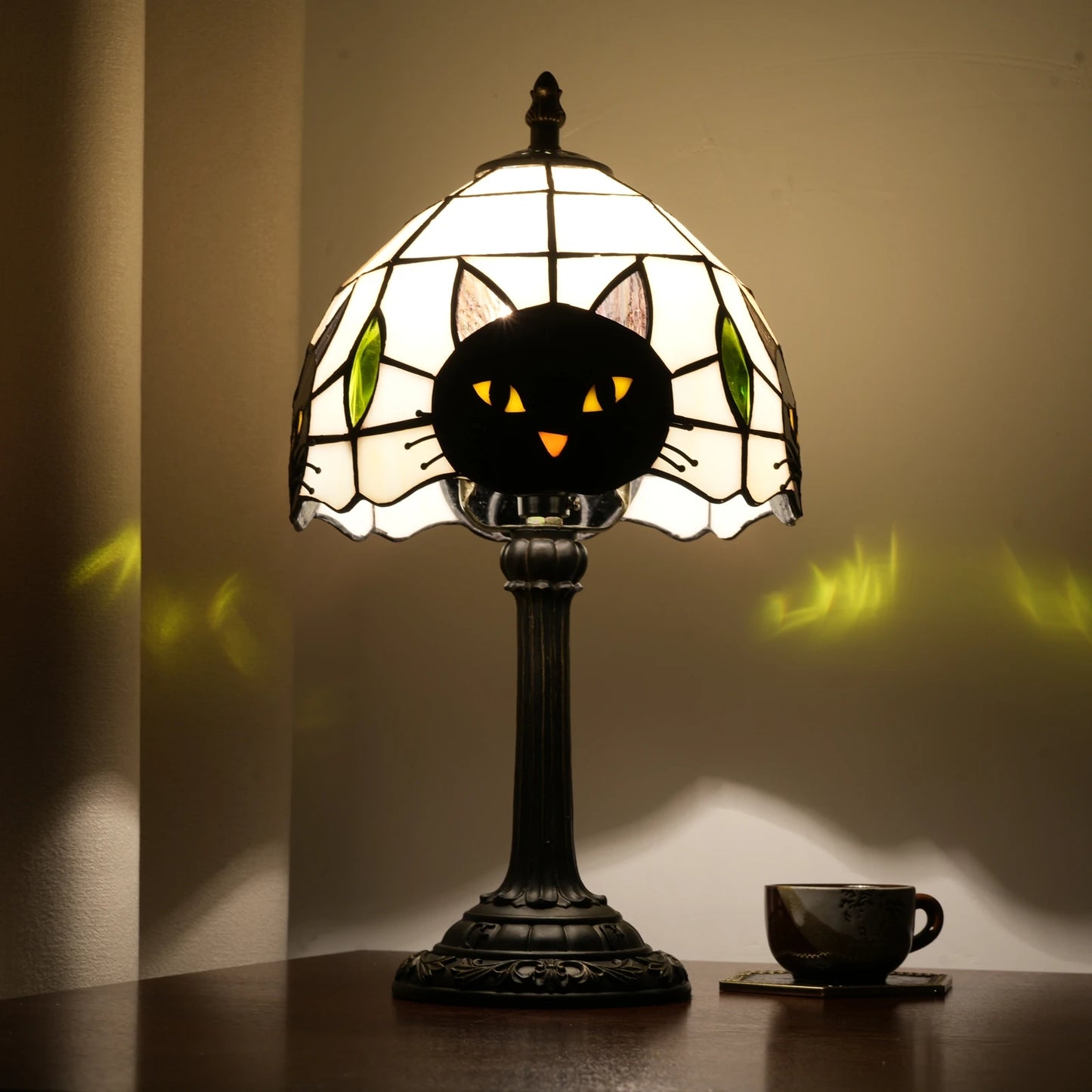 Tiffany Style Cat Themed Stained Glass Table Lamp