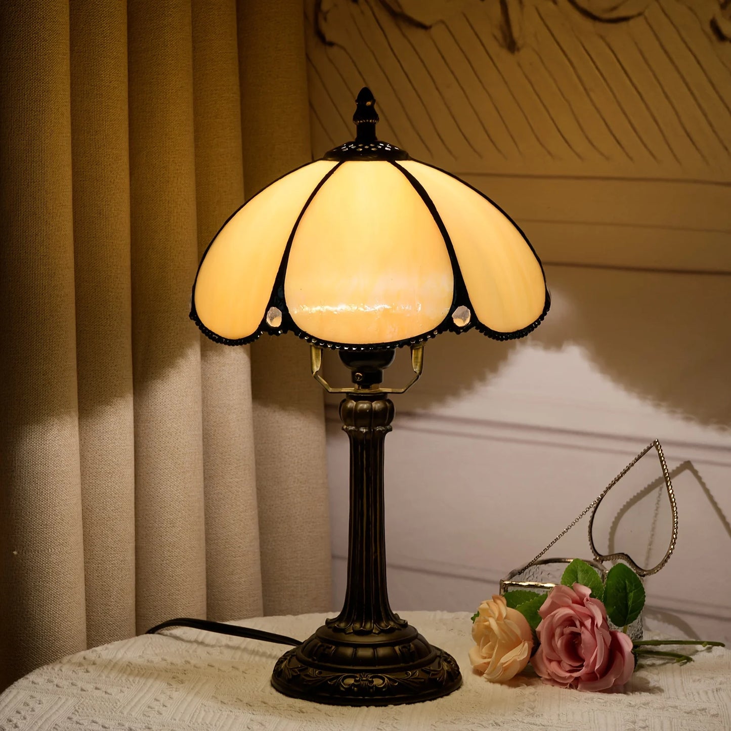 Tiffany Petal Stained Glass Table Lamp