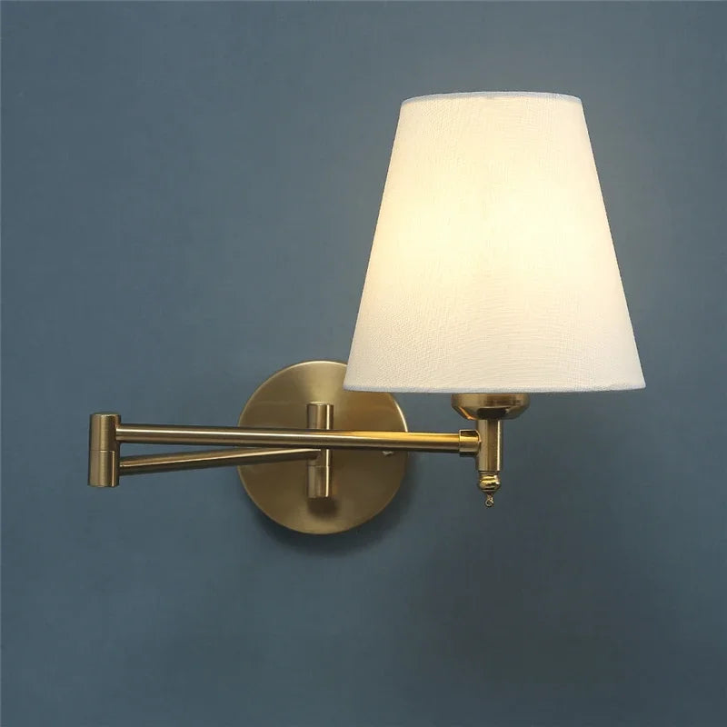 Classic Articulated Wall Lamp