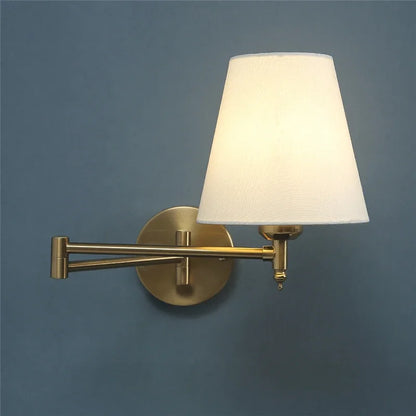 Classic Articulated Wall Lamp